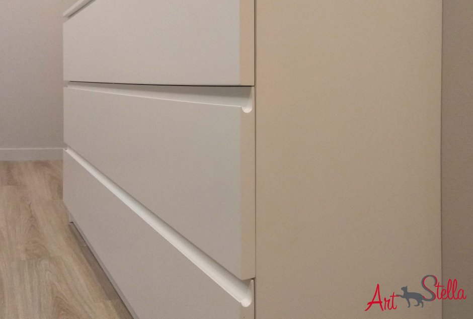 Комод Сура 1.6 4-ящ. 2-СТВ. (Белый)