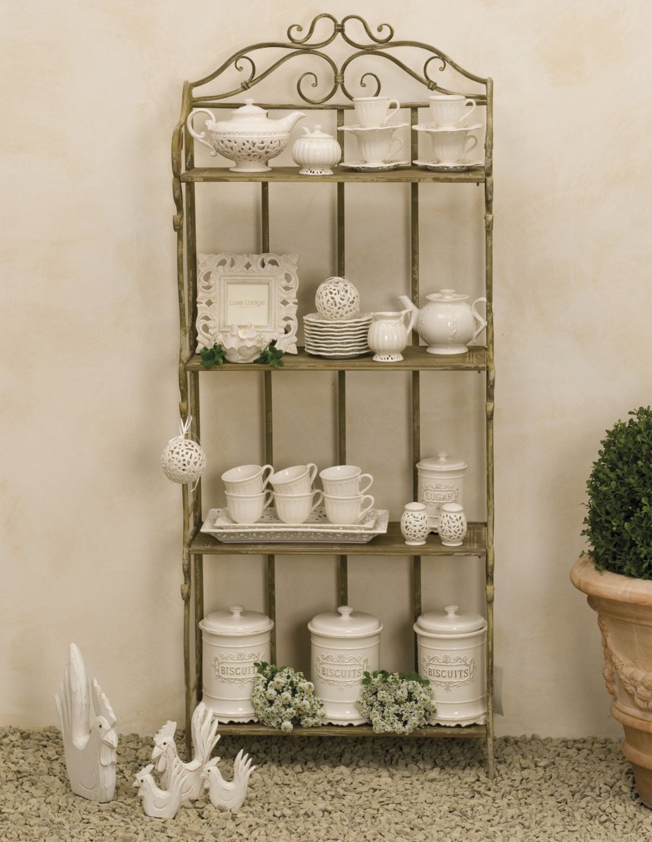 Этажерка в ванную в стиле Прованс