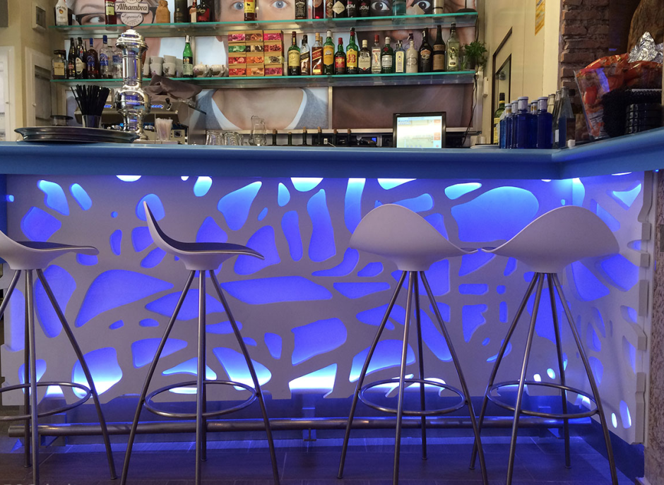 Креативная барная стойка