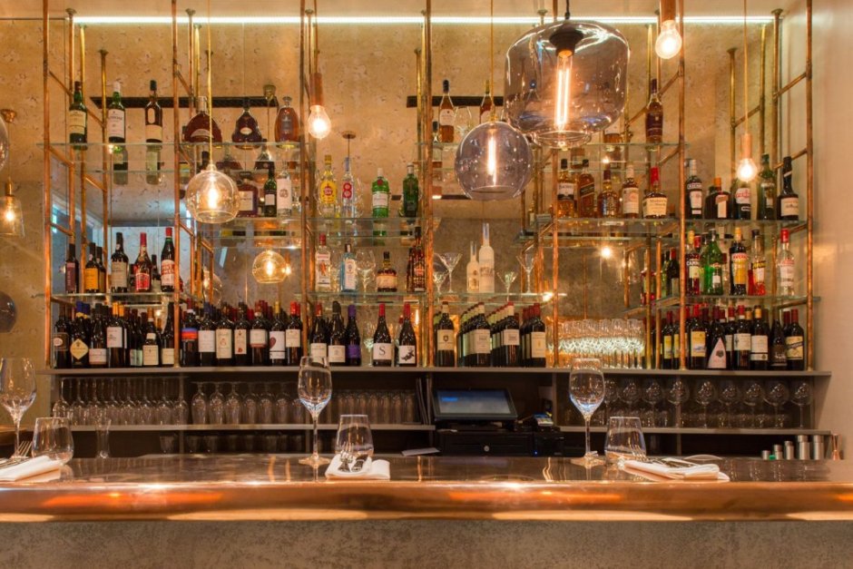 Витрина для бара ресторана