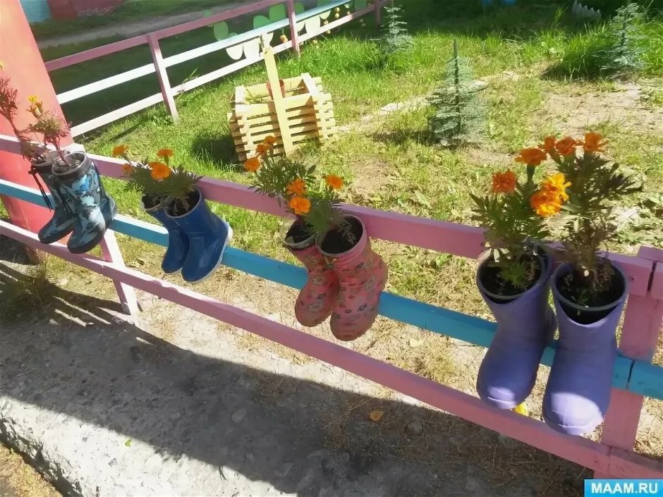 Цветник в ДОУ на участке