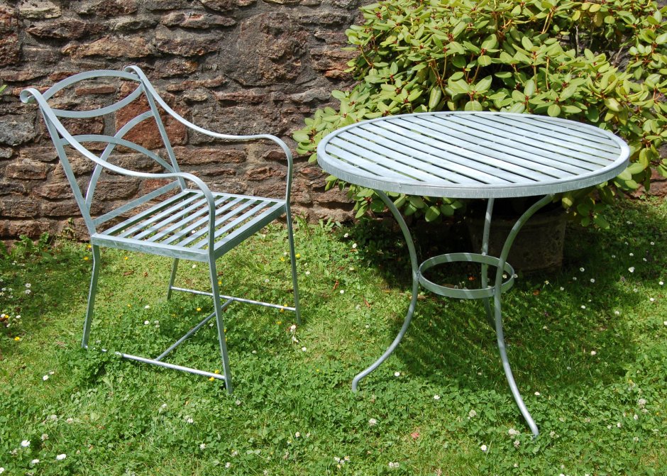 Мебель для террасы из металла