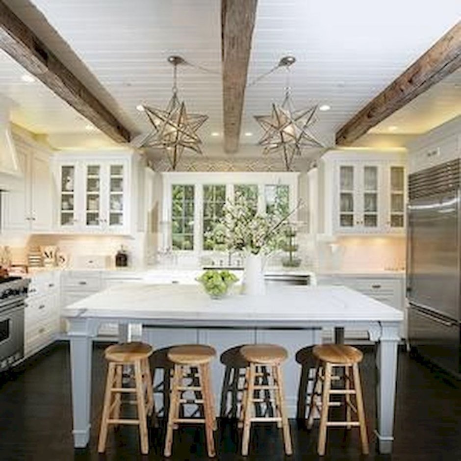 Декоративные балки в интерьере кухни