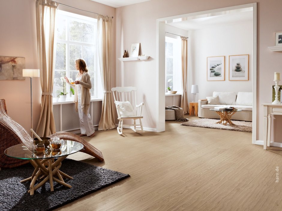 Разный ламинат в одной комнате