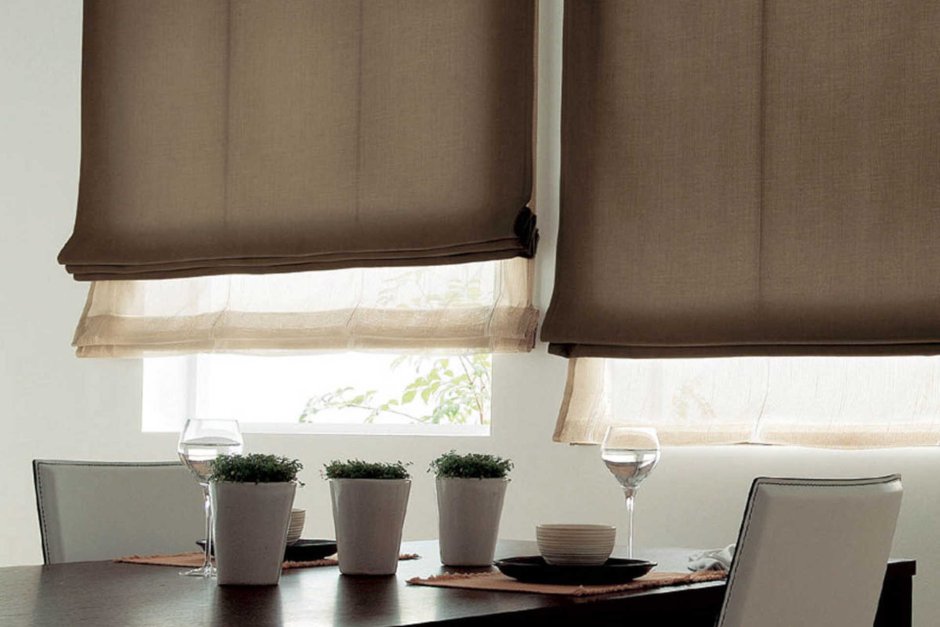 Карниз для двойной римской шторы день-ночь