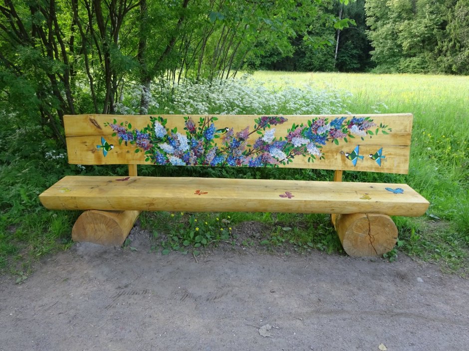 Маленькие лавочки из дерева