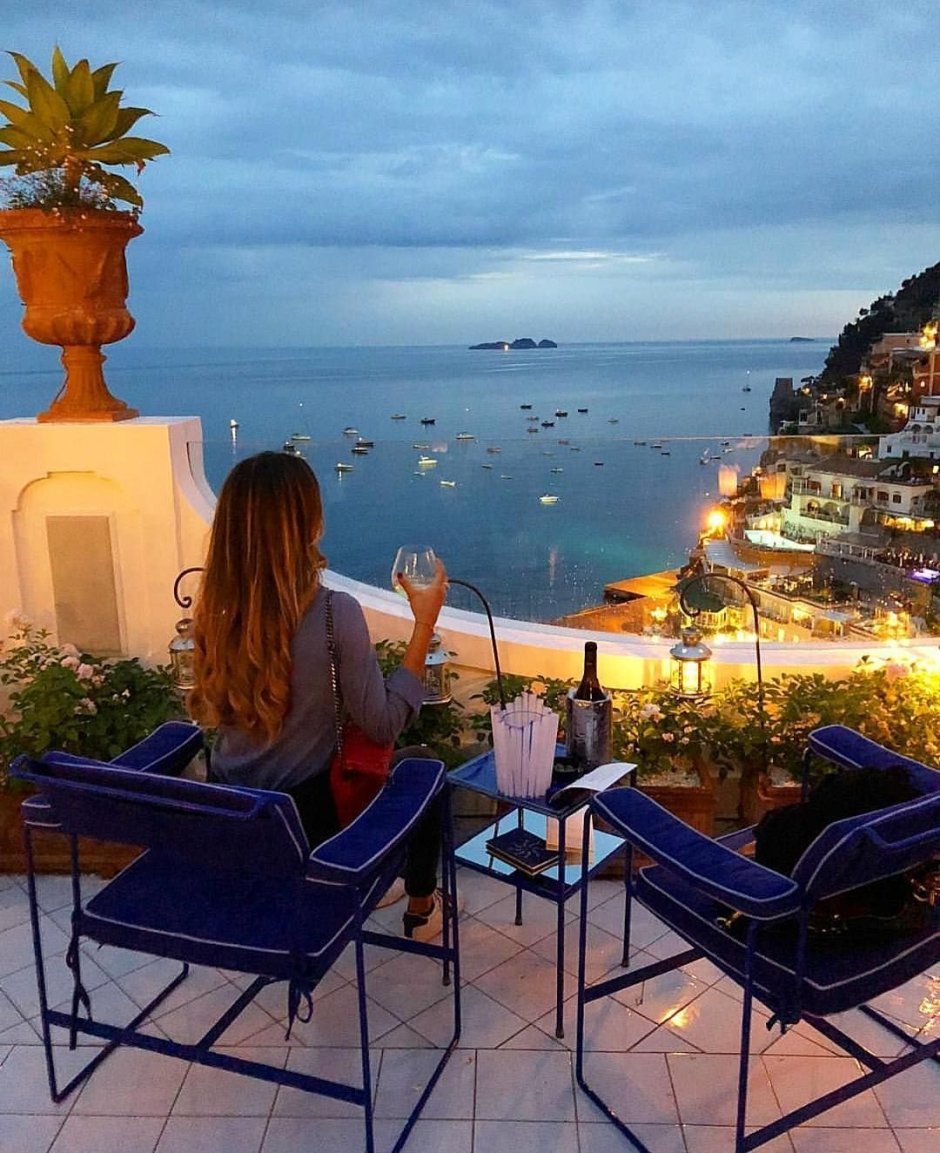 Париж вид из окна