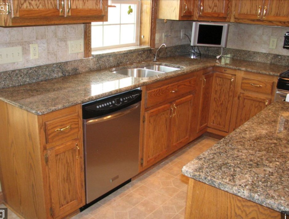 Цвет столешницы для кухни из дерева