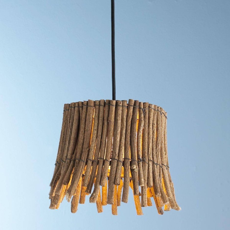 Плафон из веток