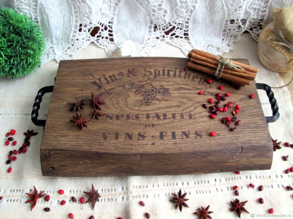 Подносы из слэба дуба