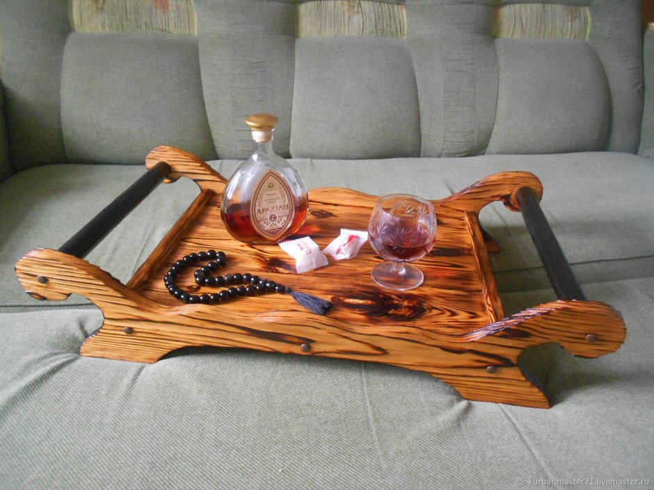 Поднос белый деревянный