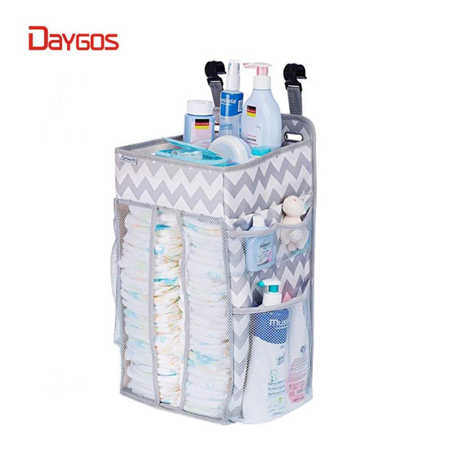 Организация детских вещей в комоде