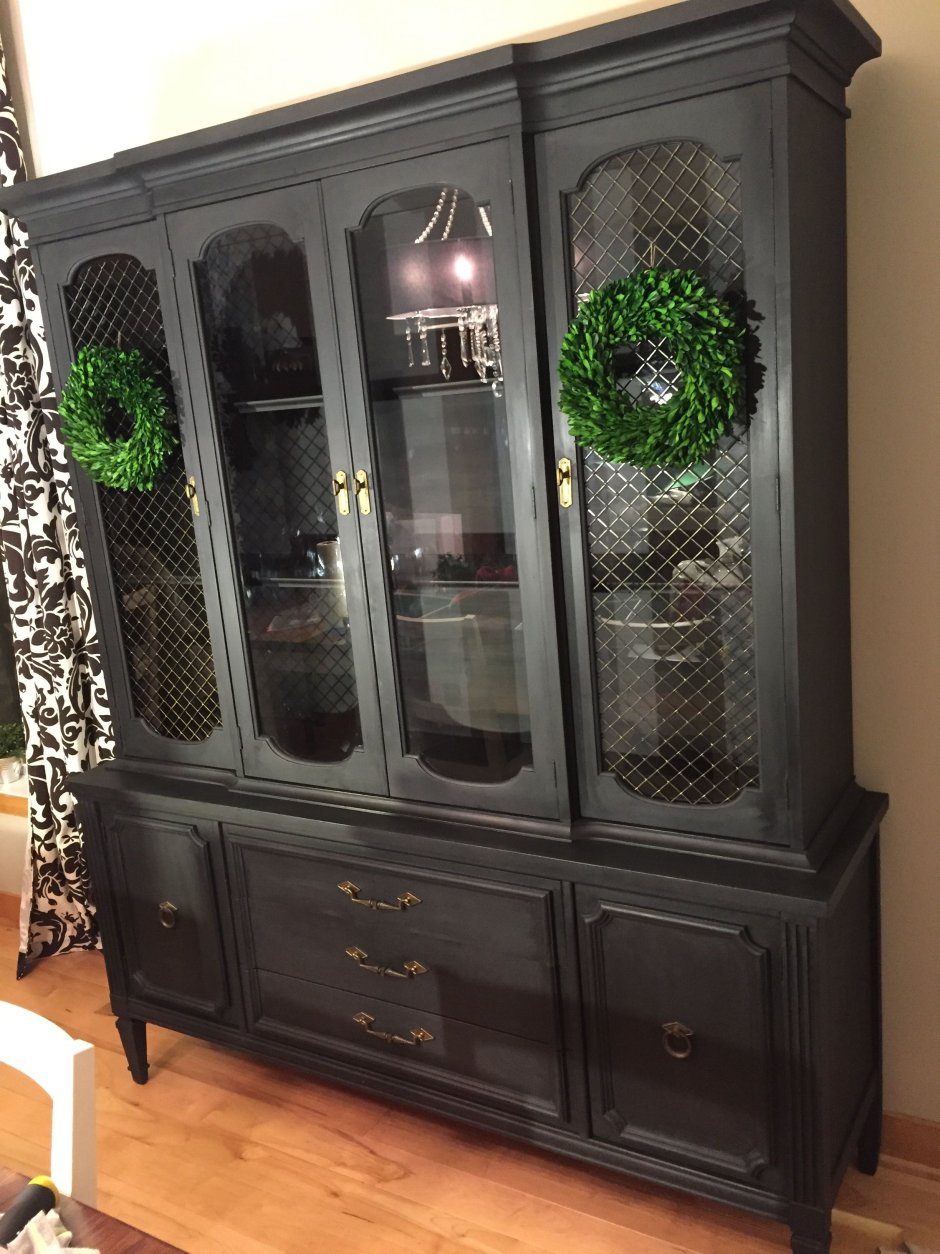 Перекраска шкаф Хельга