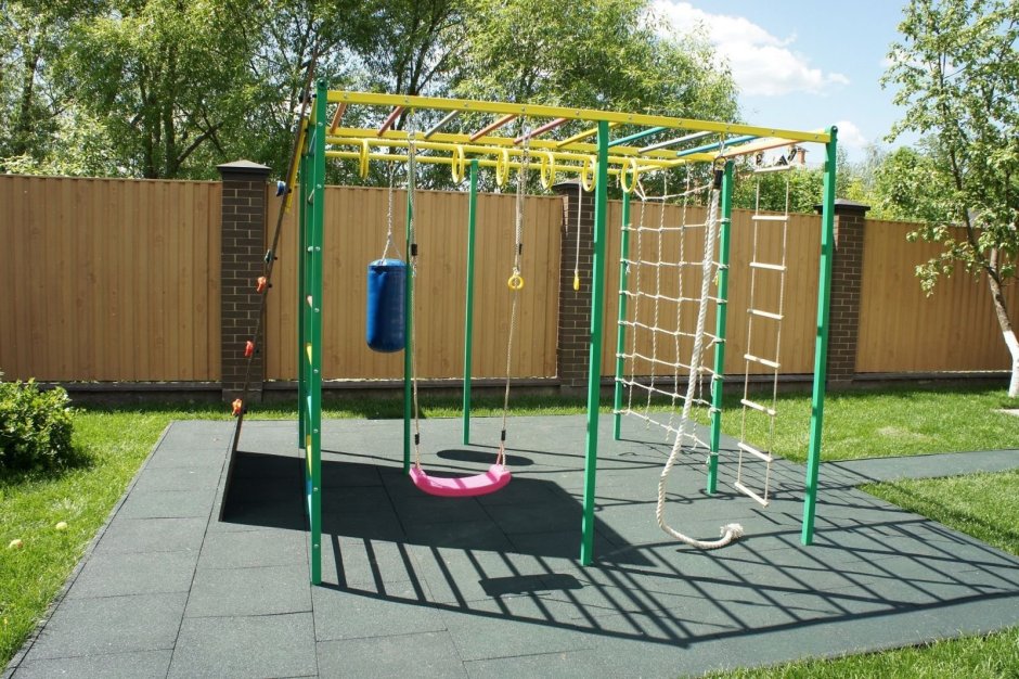 Детский комплекс лемур