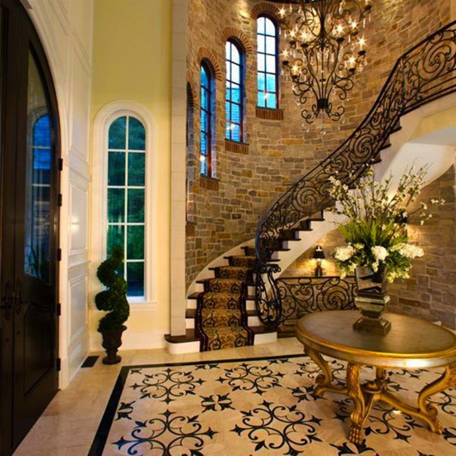 Отделка лестницы камнем