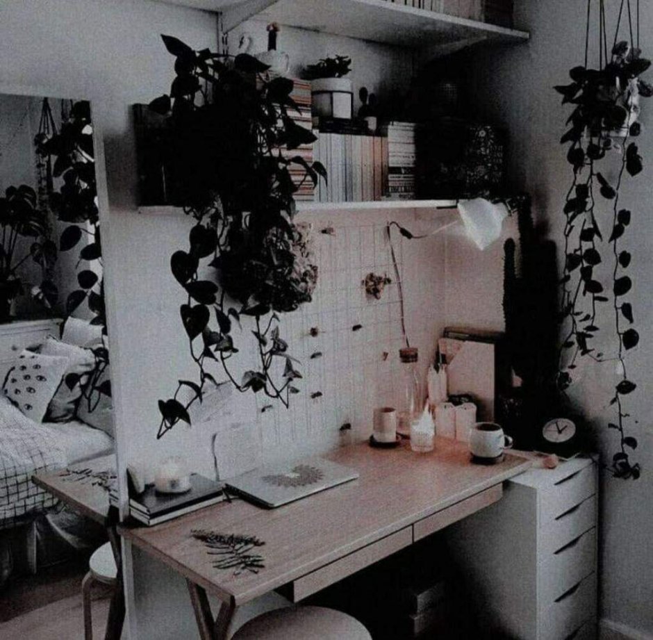 Декор стола маленького рабочее место