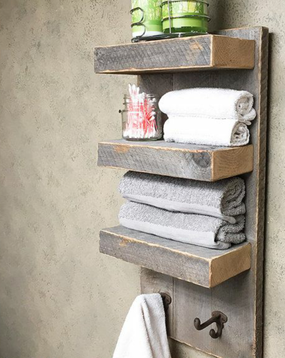 Полка под полотенца в ванную