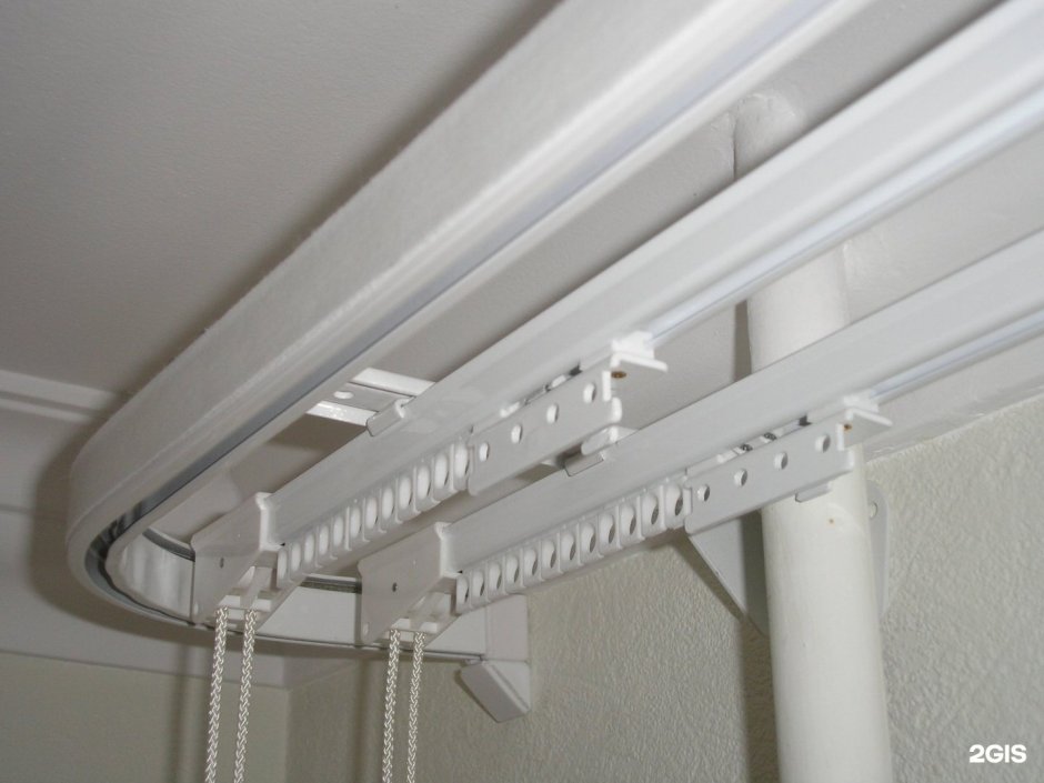 Карниз потолочный