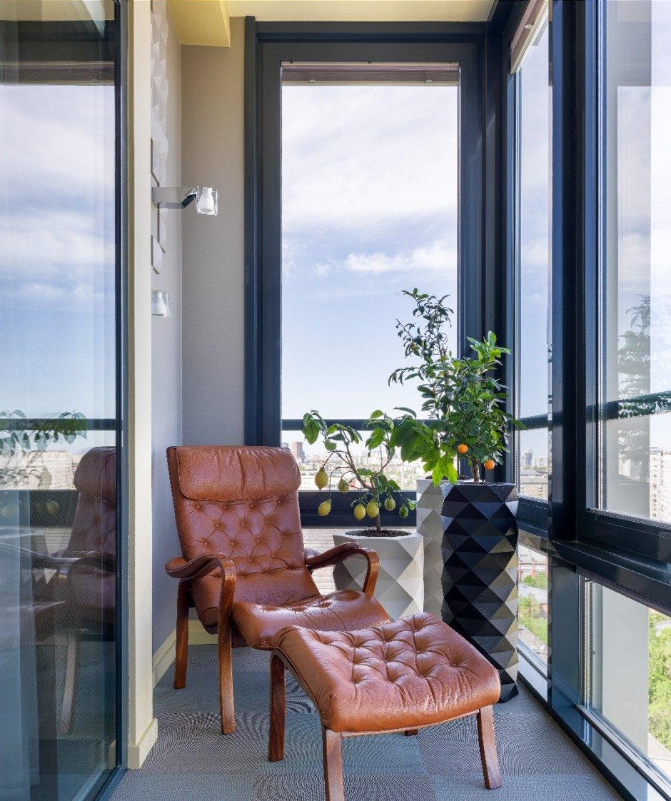 Кресло на лоджию