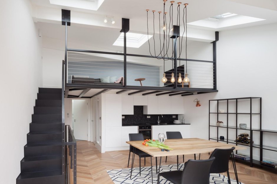 Двухуровневый лофт 30 кв м