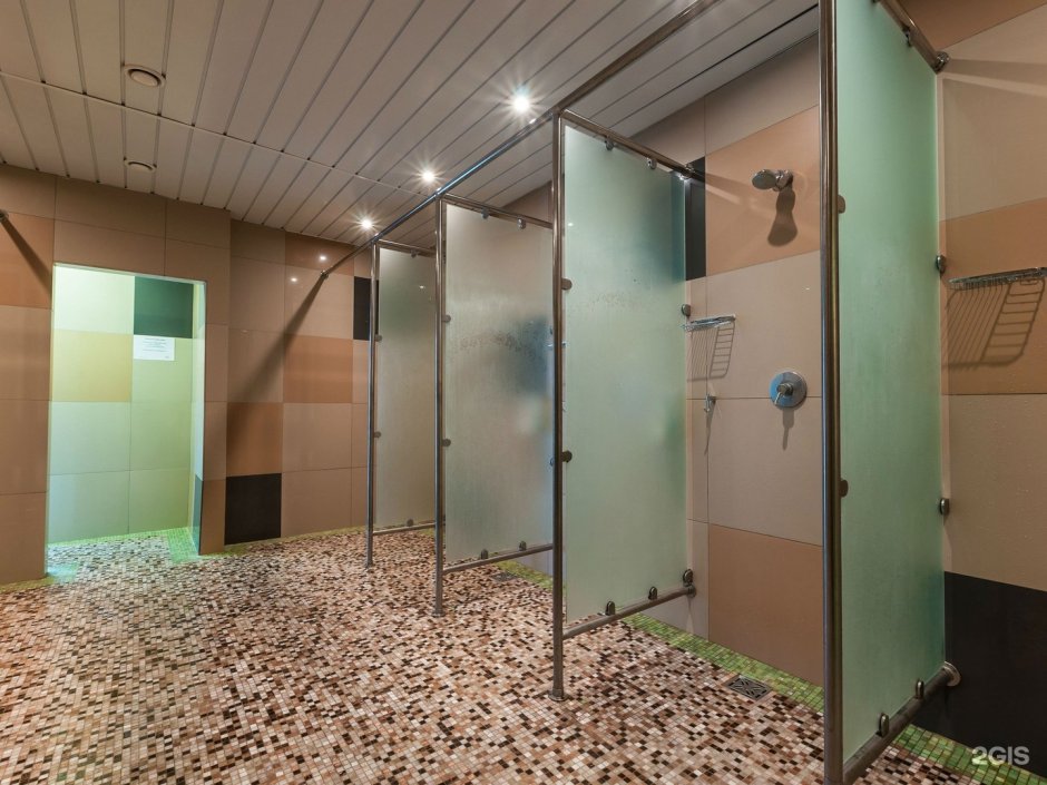 Душевые в спортзалах