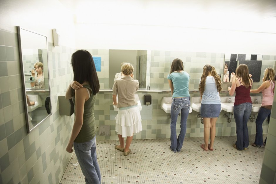 Мэдди Перес уронила соус