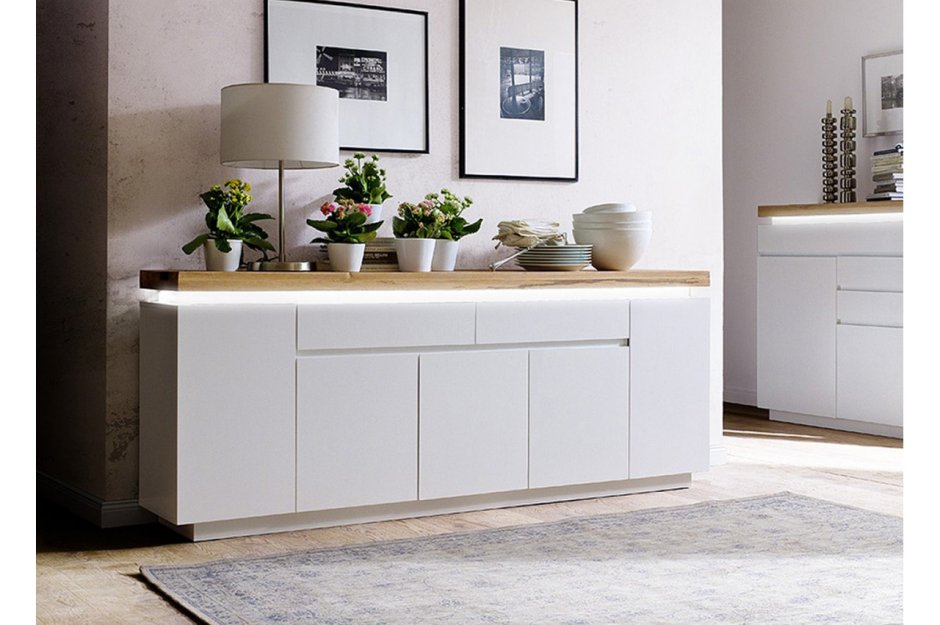 Низкий длинный комод и шкаф для мальчика