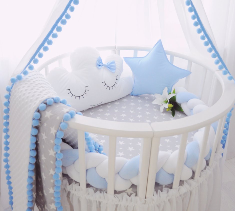 Кровать для новорожденных мальчиков