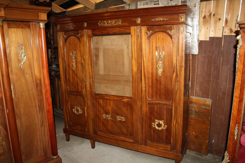 Платяной шкаф сталинский Ампир