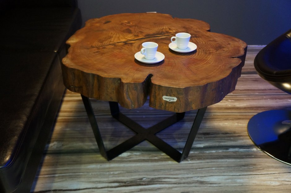 Табурет из бруса 100х100