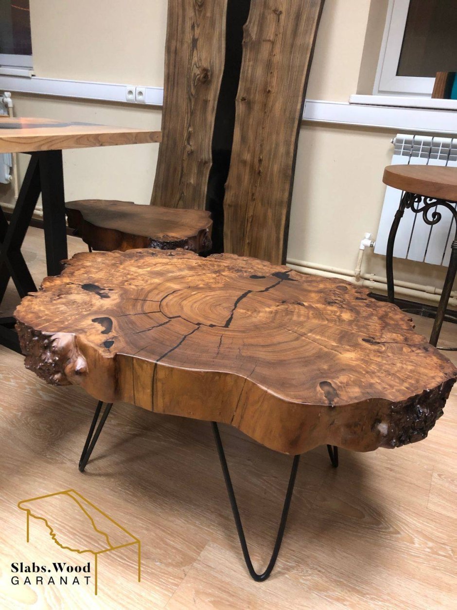 Табурет из пня