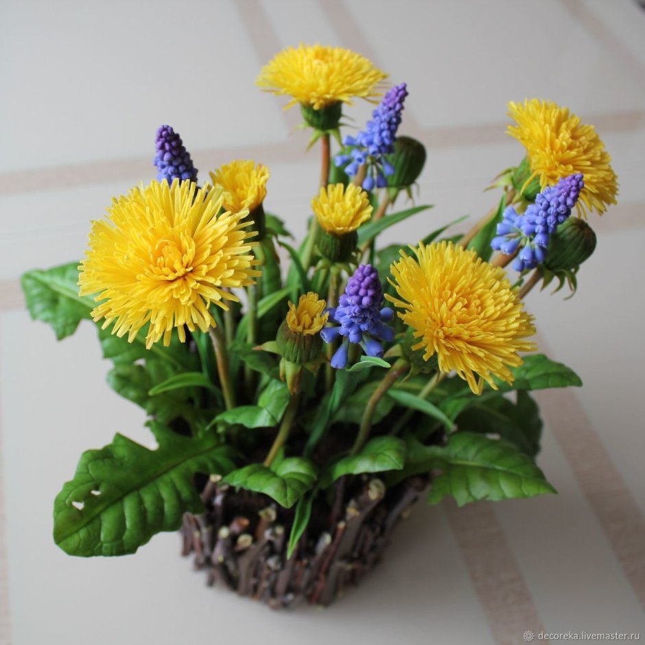 Флористика букет из одуванчиков