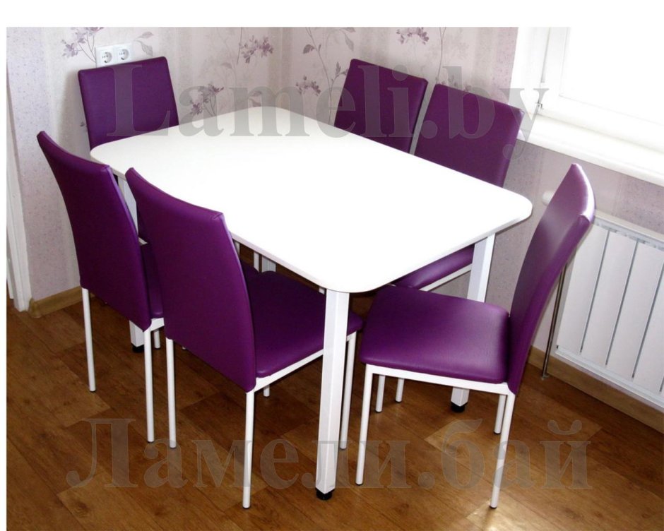 Стол кухонный