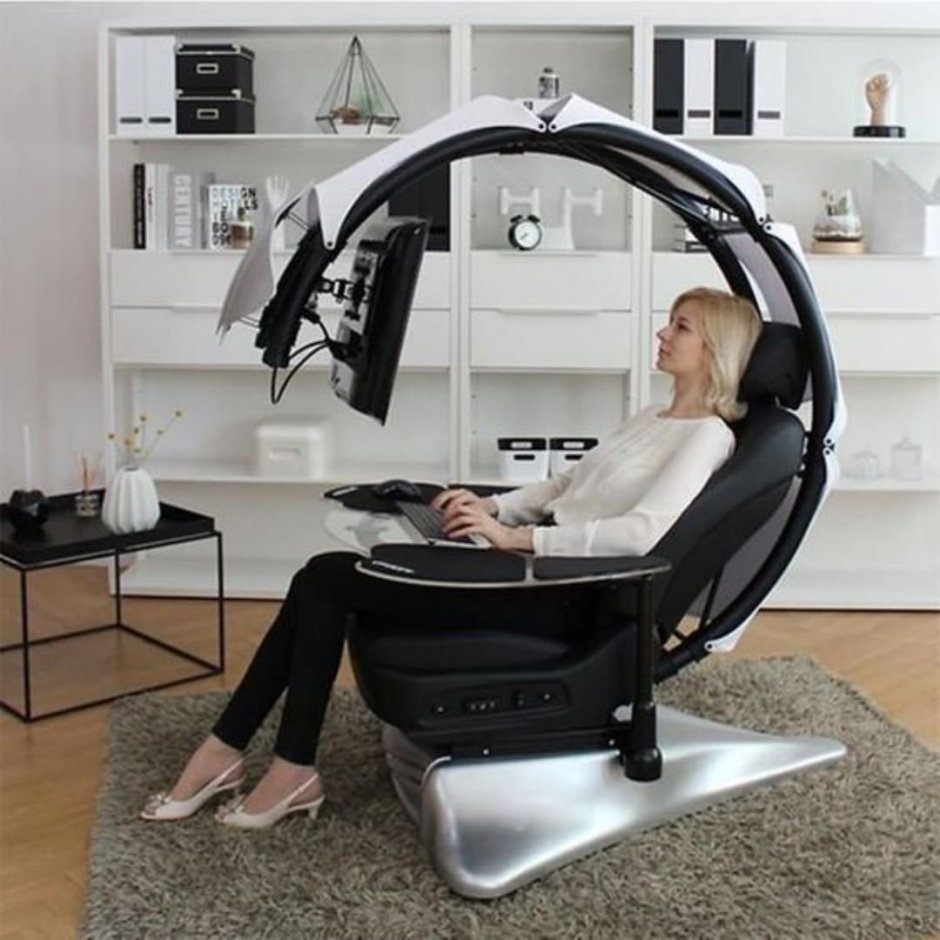 Коварный офисный стул