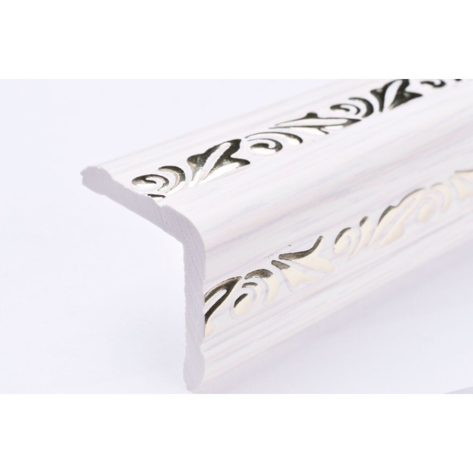 Уголок ПВХ Д-03 белый (золото), 30*30*2700 мм - РУСЭКСПРЕСС