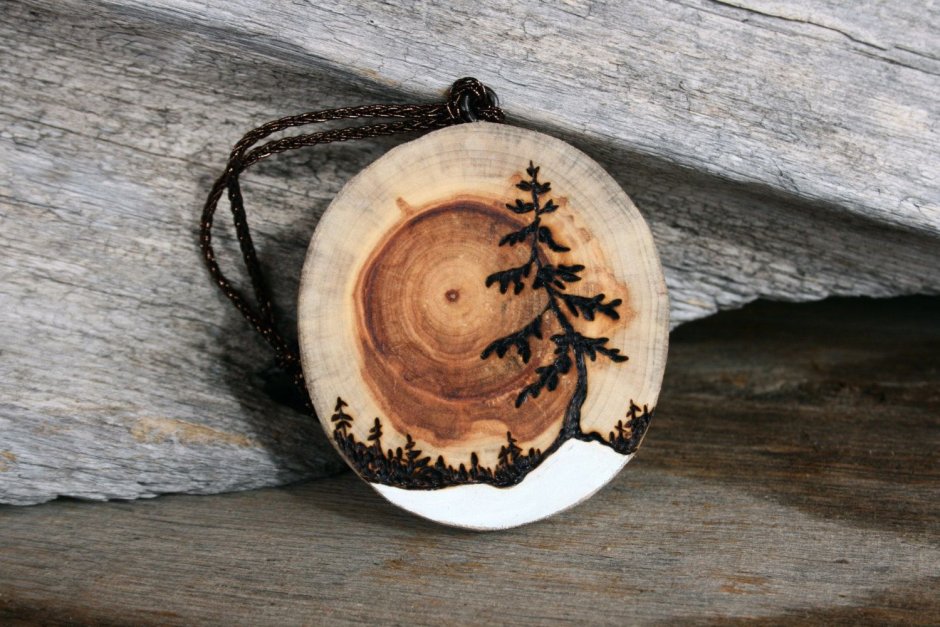 Выжигание на срезе дерева