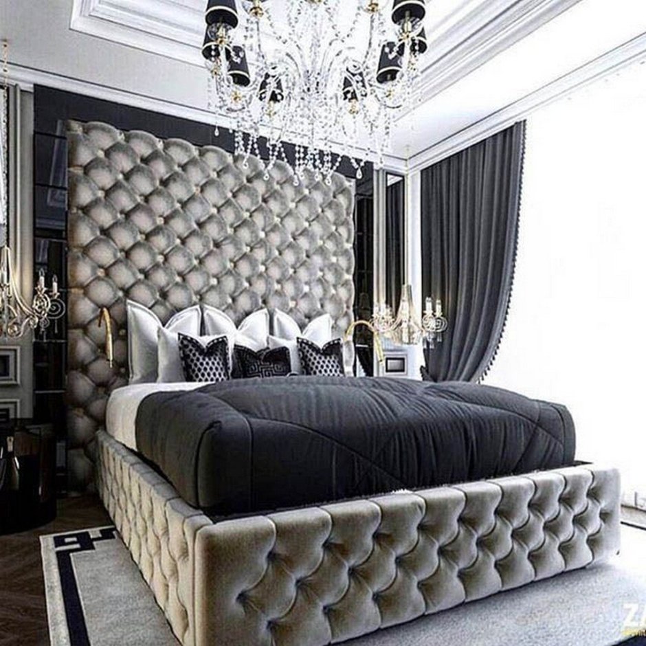 Детская кровать с мягкой спинкой и бортиком