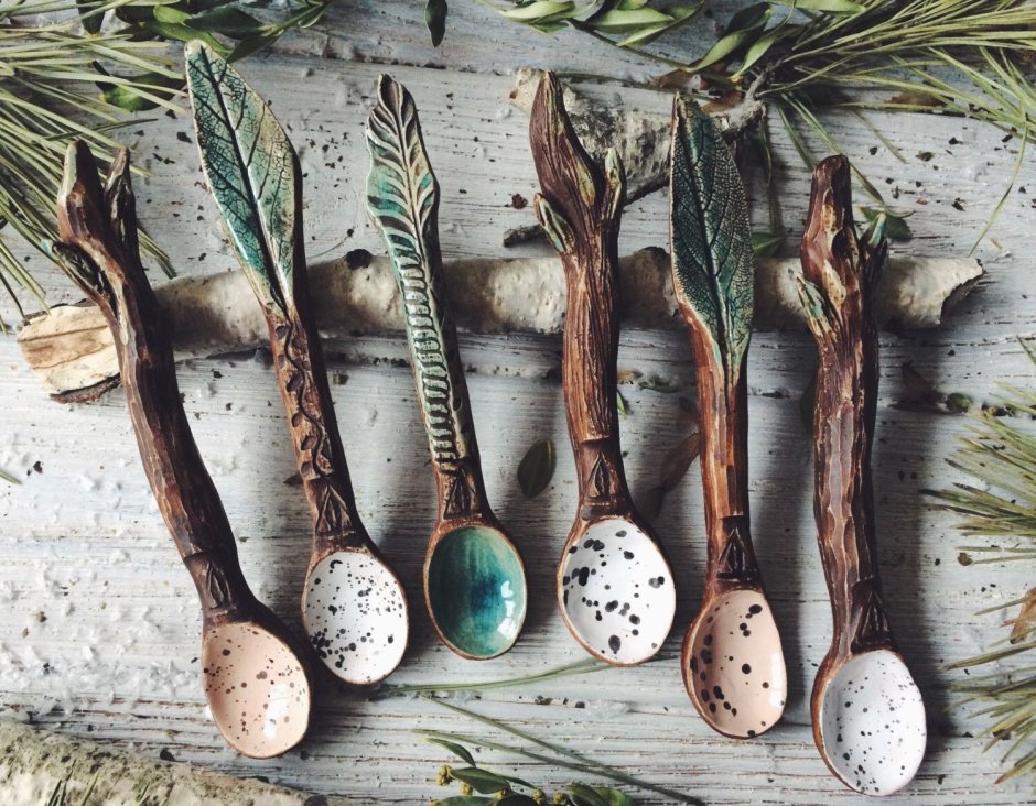 Керамическая ложка из глины