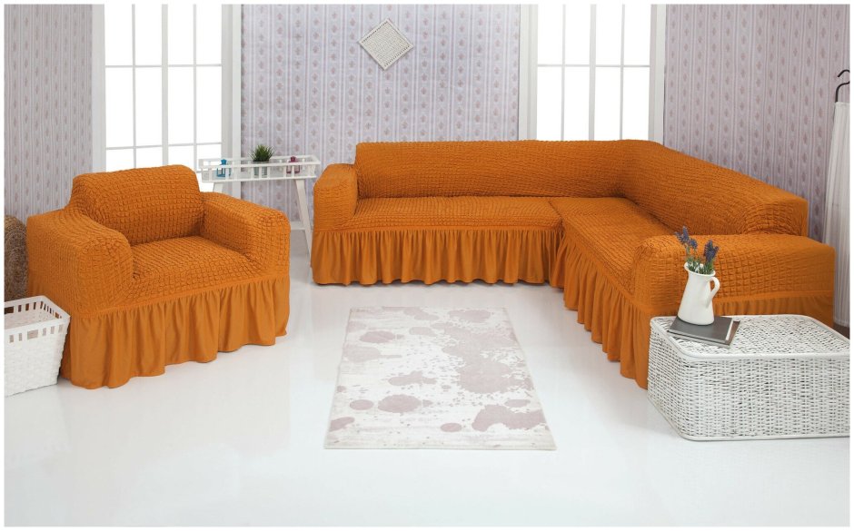 Чехол на диван с оттоманкой