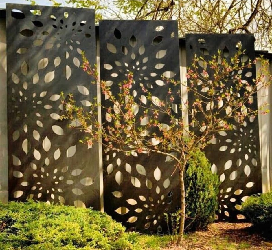 Украшение забора