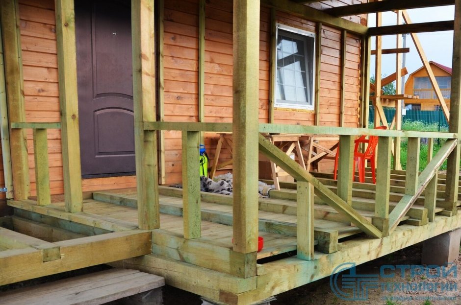 Каркас крыльца из бруса 150х150