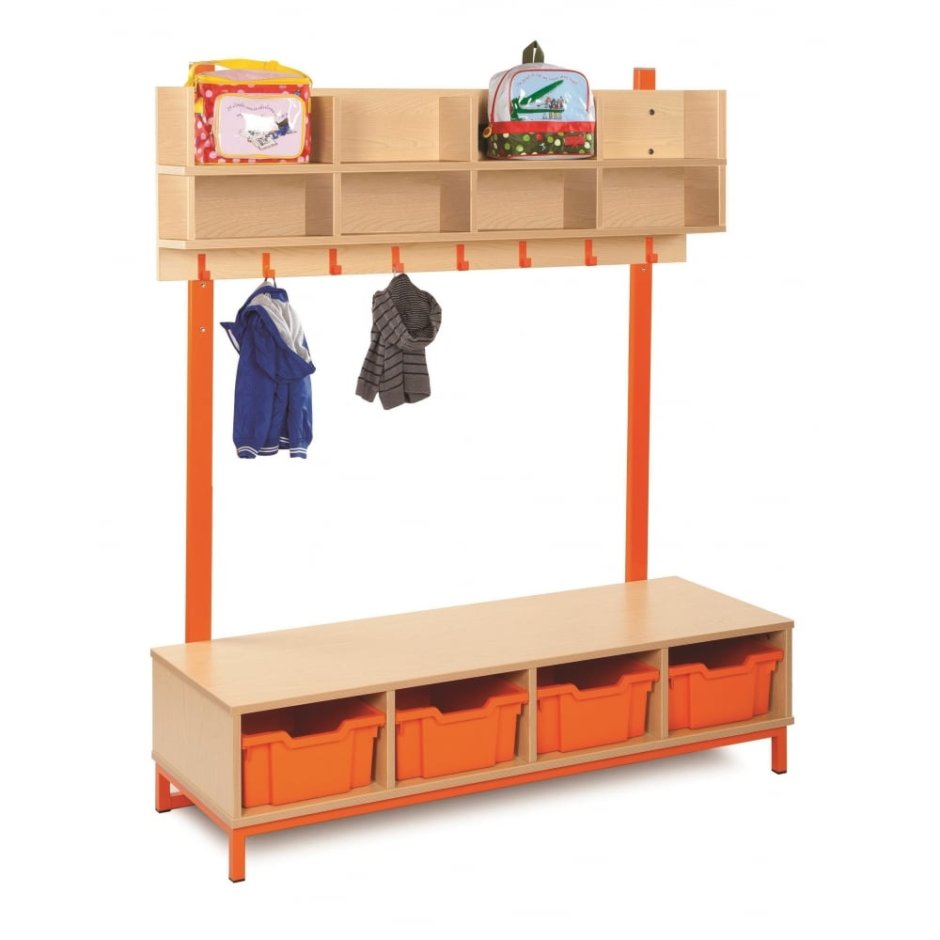 Лавочка в скандинавском стиле