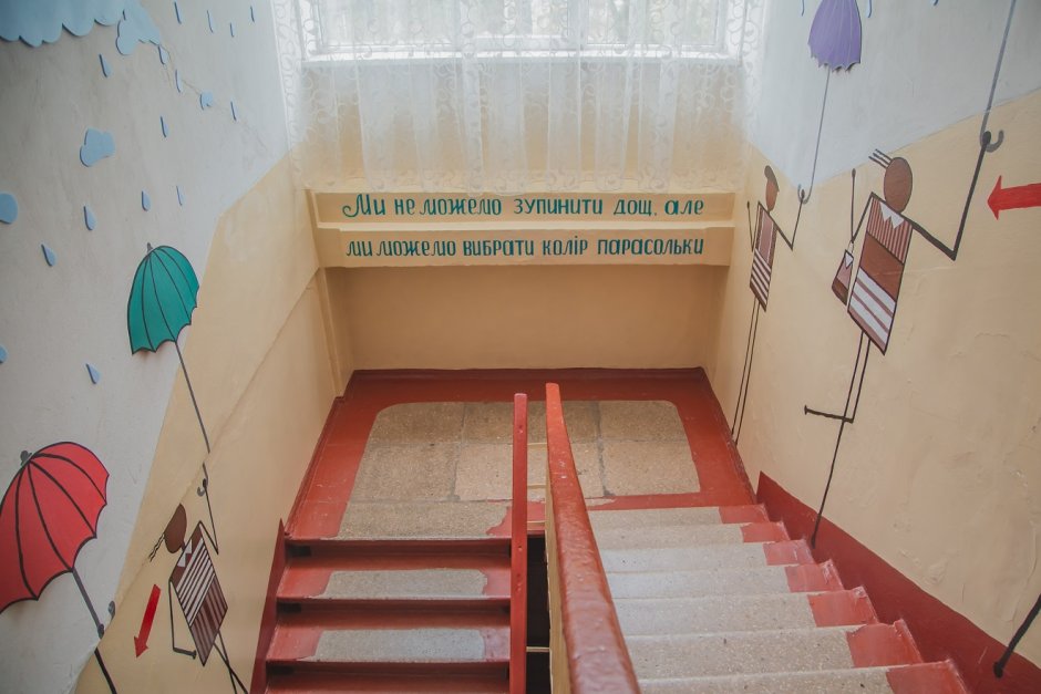 Детская скамейка в прихожую