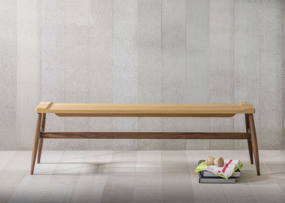 Настенная скамейка