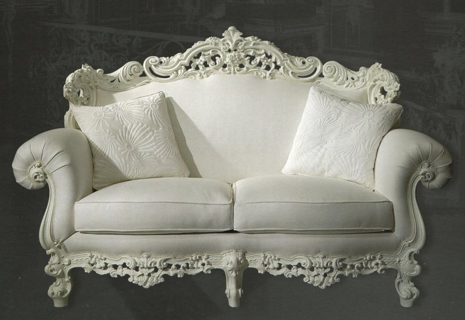 Диван в стиле Ампир