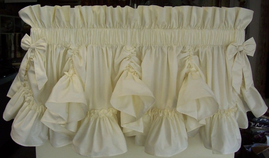 Шторы с оборкой сверху