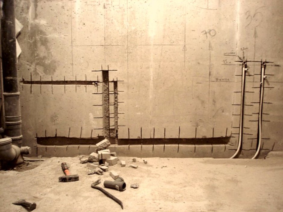 Штроба для трубы 20 мм