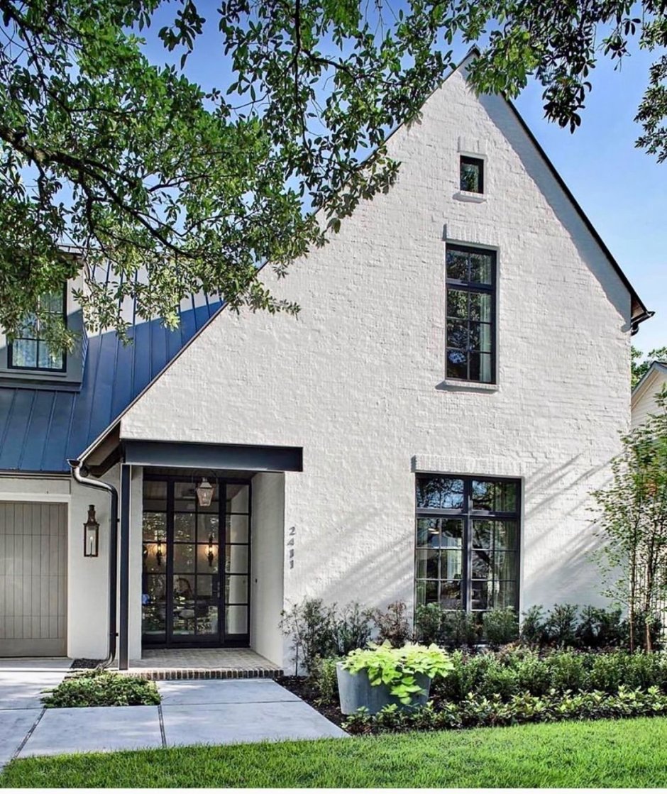 Комбинированная отделка фасада