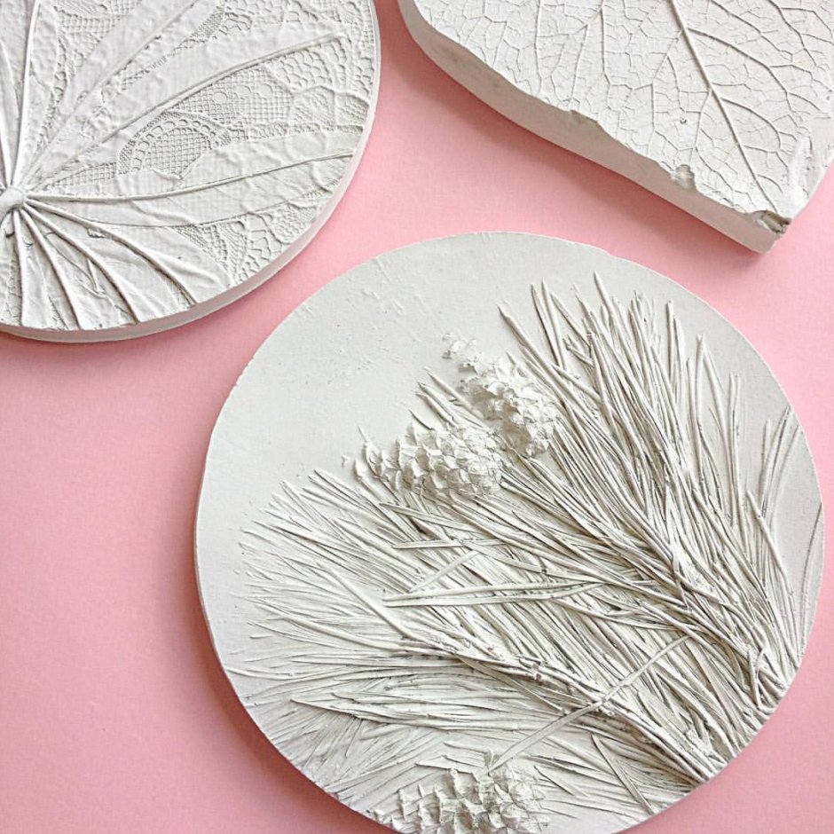 Барельеф мужчина