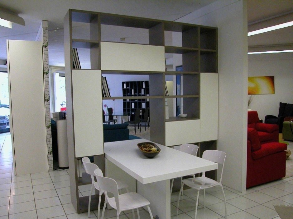 Письменный стол со стеллажом